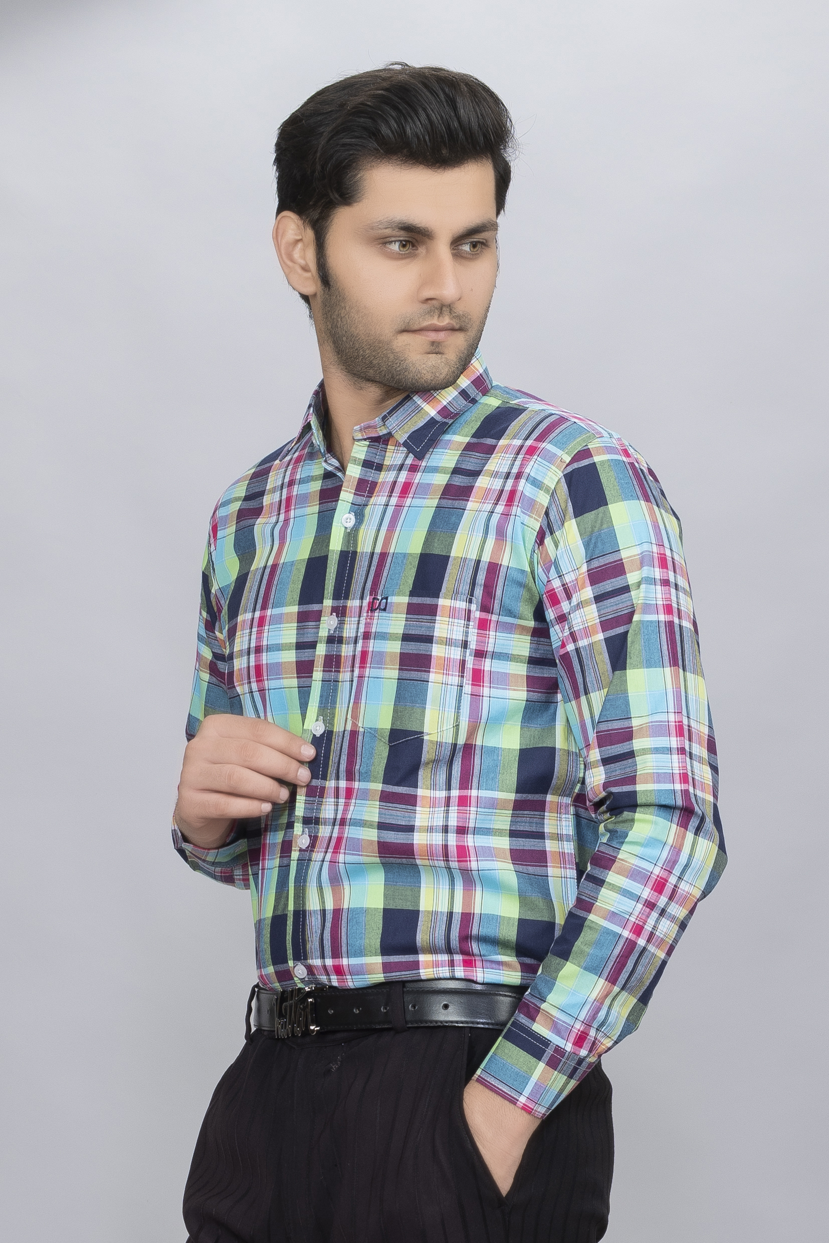 Drapes&Dream Cotton Navy Blue  Check Casual Men's Shirt