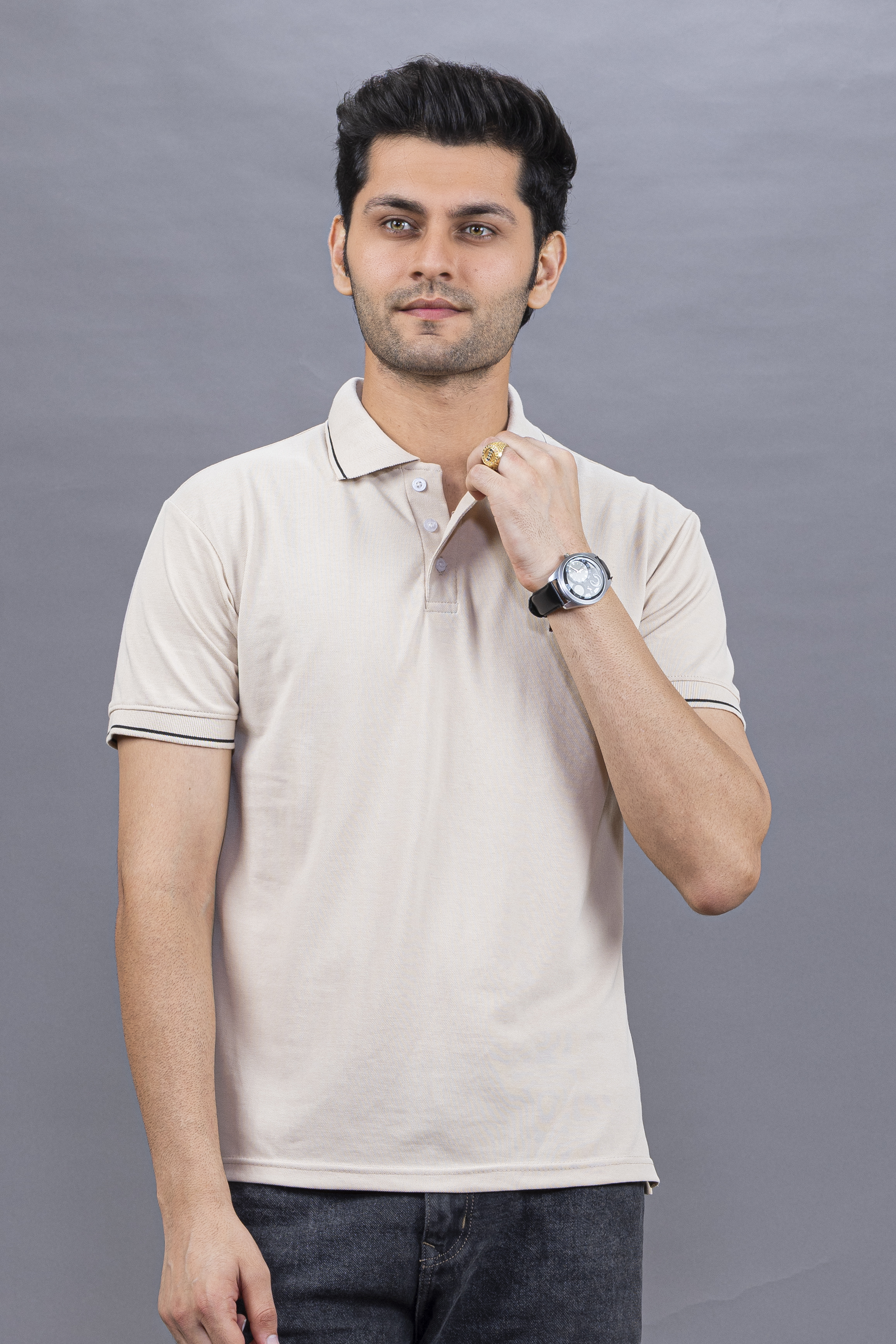 Drapes&Dream Men's Off White Polo T-Shirt - Regular Fit Half Sleeve