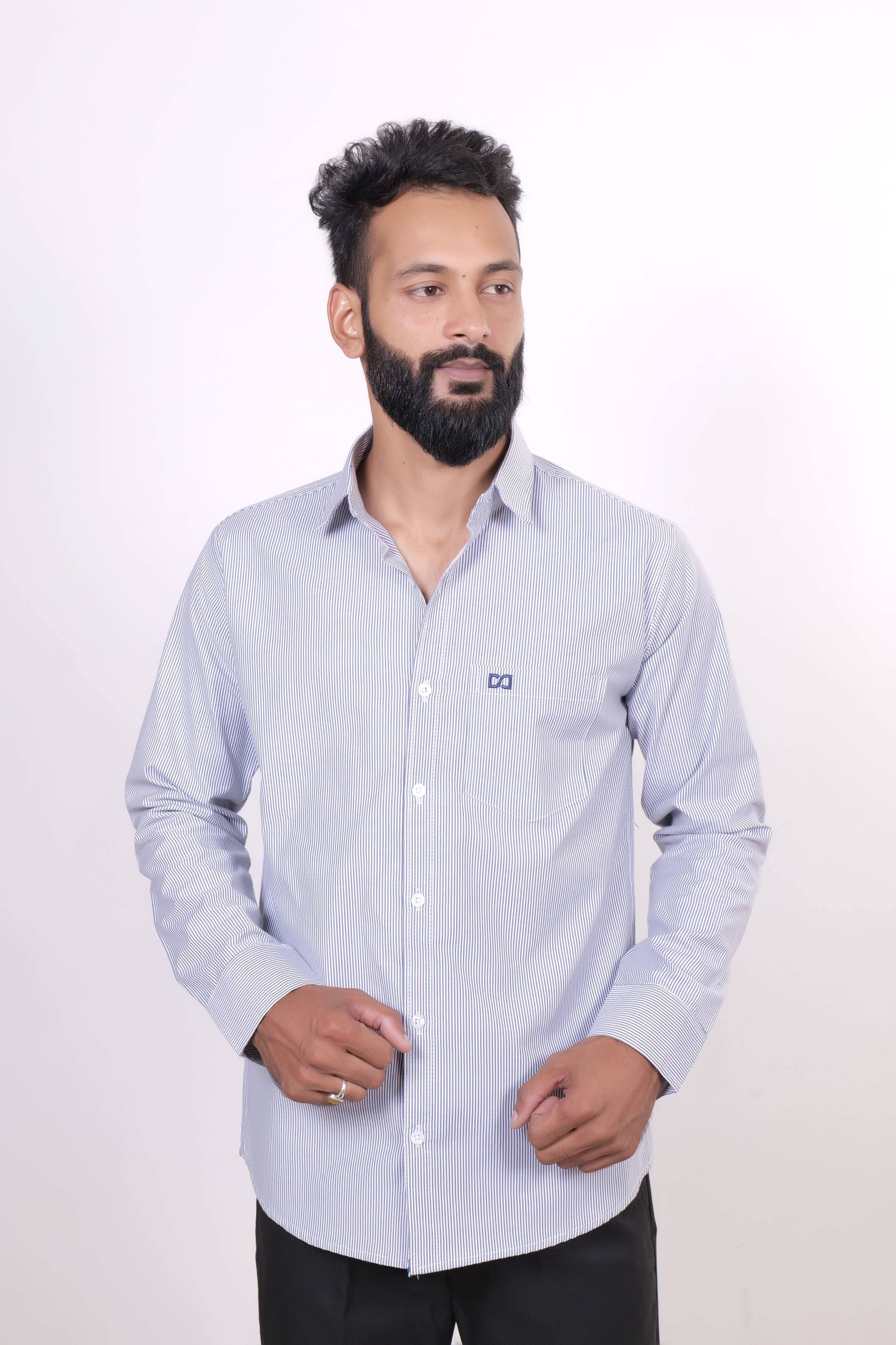 Drapes&Dream Black Striped Casual Men's Shirt